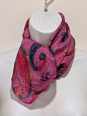 NWOT Beckwoman  20”x20” Pink Blue Red and Yellow Ascot Scarf